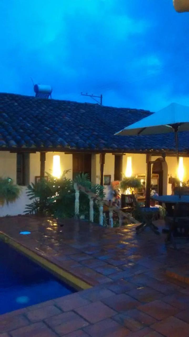 La Serrana Hostal Spa Socorro Eksteriør billede